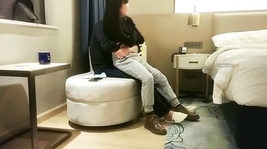 探花新片 只约良妇啪啪